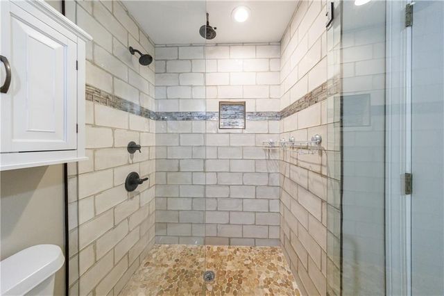 515 Forest Place, Roswell, GA 30076