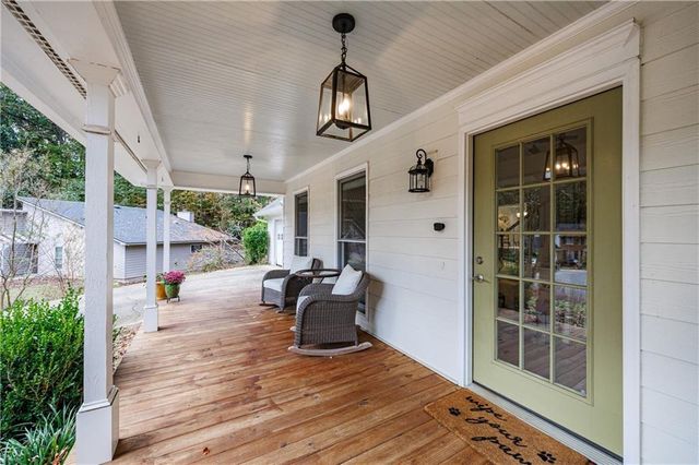 515 Forest Place, Roswell, GA 30076