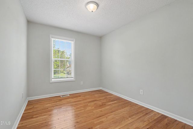 2416 Kingsboro Road, Raleigh, NC 27610