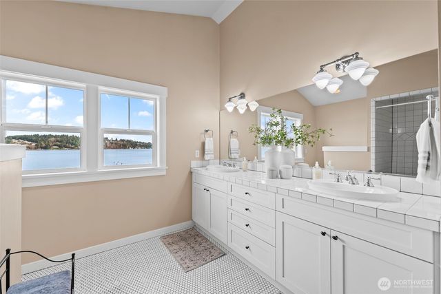 839 Fox Drive, Fox Island, WA 98333