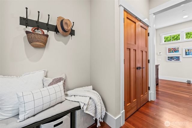 839 Fox Drive, Fox Island, WA 98333