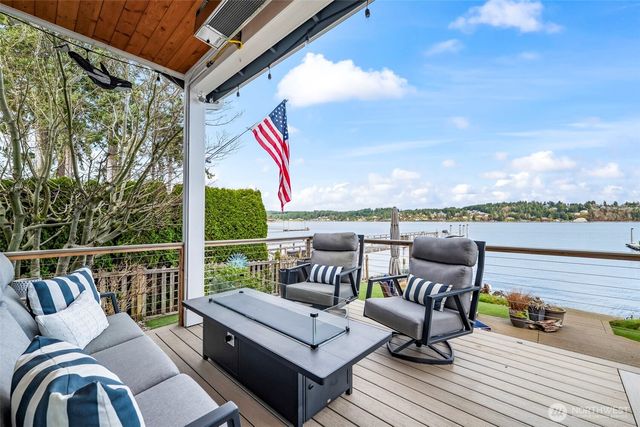 839 Fox Drive, Fox Island, WA 98333