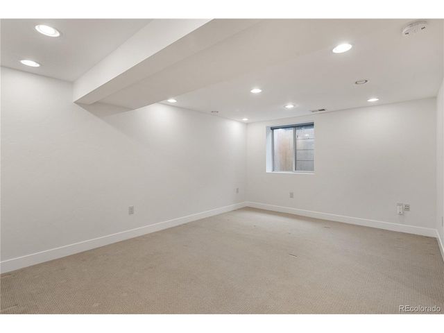 6071 S Detroit St, Centennial, CO 80121