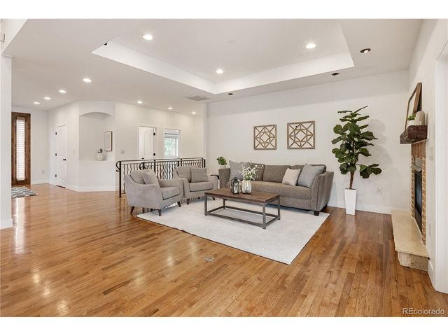 6071 S Detroit St, Centennial, CO 80121