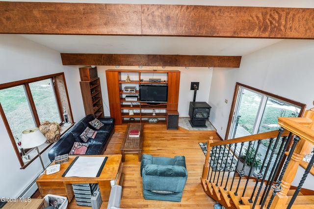 273 Upper Mannix Road, East Greenbush, NY 12061