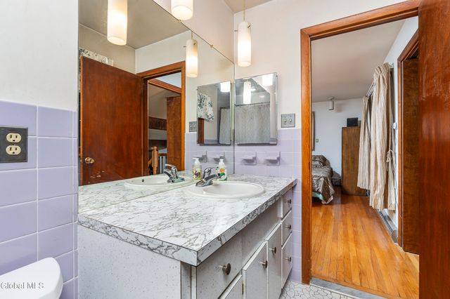 273 Upper Mannix Road, East Greenbush, NY 12061