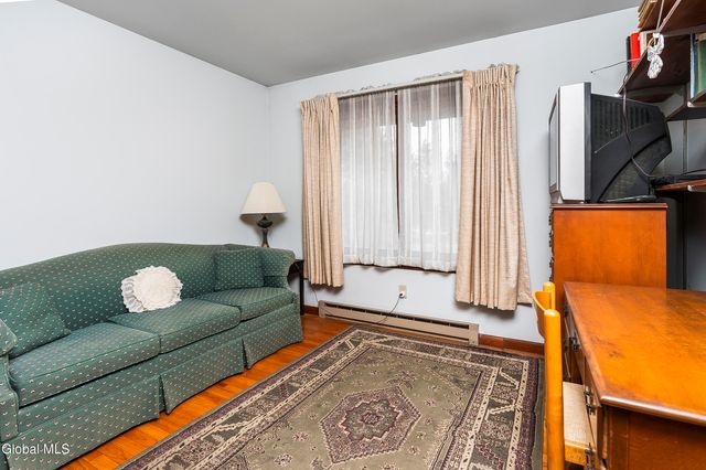 273 Upper Mannix Road, East Greenbush, NY 12061