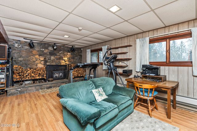 273 Upper Mannix Road, East Greenbush, NY 12061