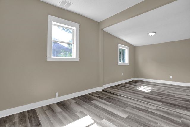 1351 SNOWDEN AVE, Memphis, TN 38107