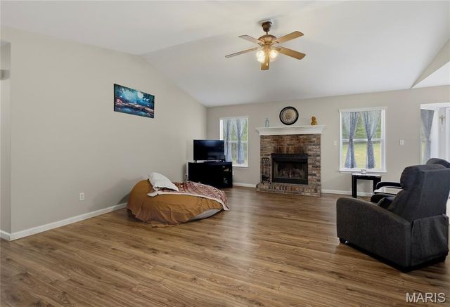 4041 Canebrake Valley Drive, Dittmer, MO 63023