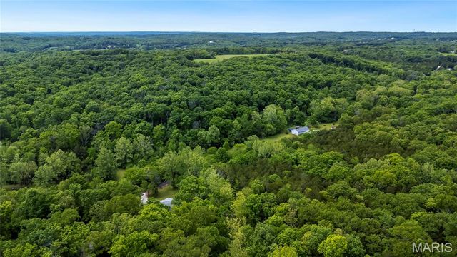 4041 Canebrake Valley Drive, Dittmer, MO 63023