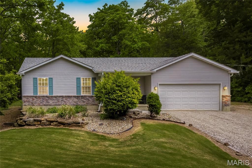 4041 Canebrake Valley Drive, Dittmer, MO 63023
