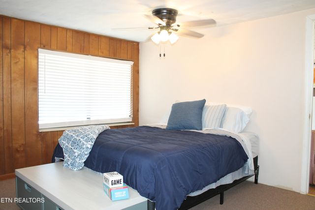 798 Christenson Rd, Deer Lodge, TN 37726