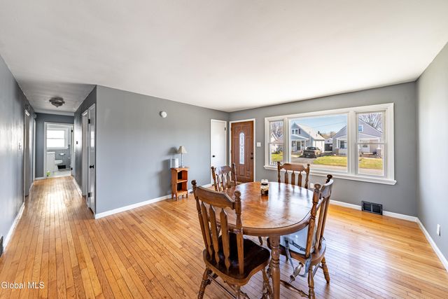 2837 Woodbridge Avenue, Rotterdam, NY 12306
