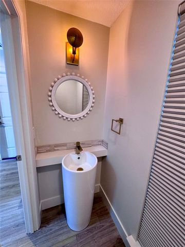 782 S PENNSYLVANIA AVENUE 1, Winter Park, FL 32789