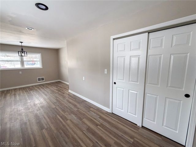 58 Rutledge Drive, Youngstown, OH 44505