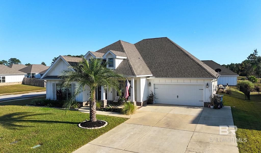 421 Apollo Avenue, Gulf Shores, AL 36542