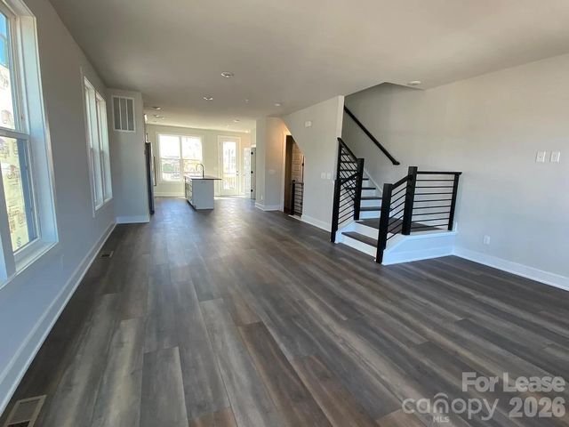 535 W Tremont Avenue, Charlotte, NC 28203