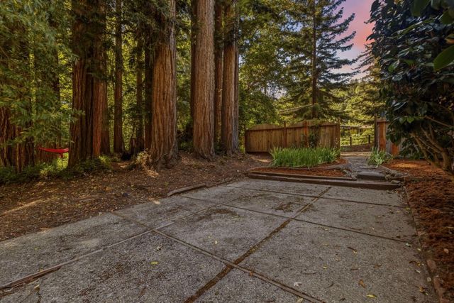 15740 Forest Hill Drive, Boulder Creek, CA 95006