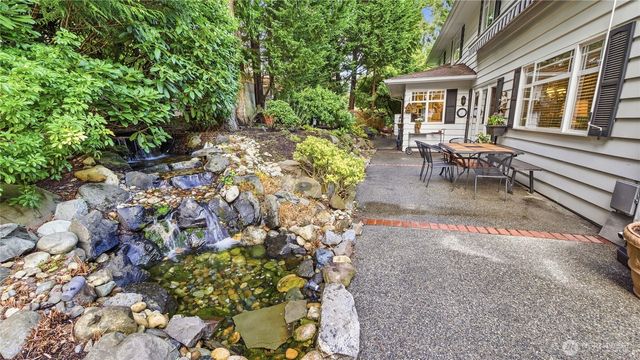 10506 Robin Hood Drive, Edmonds, WA 98020