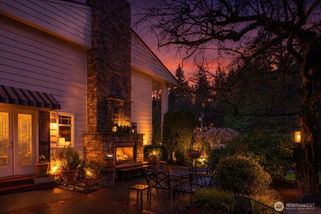 10506 Robin Hood Drive, Edmonds, WA 98020