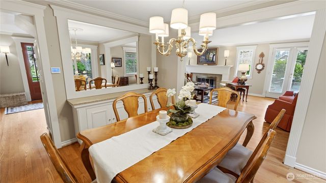 10506 Robin Hood Drive, Edmonds, WA 98020