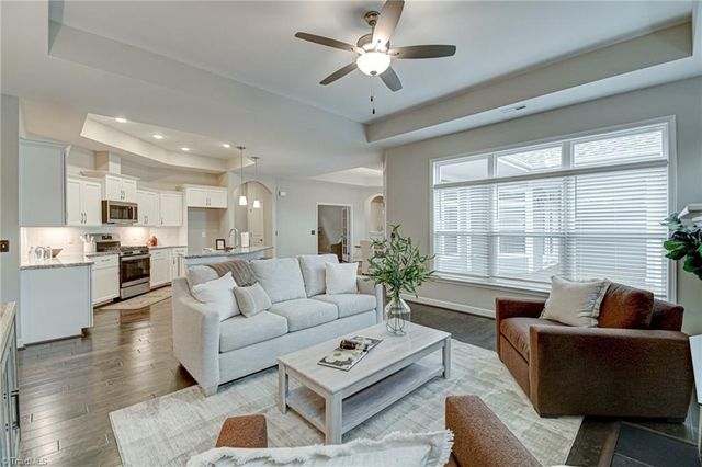 2433 Albemarle Court, Winston-salem, NC 27106