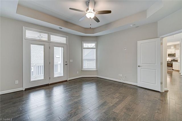 2433 Albemarle Court, Winston-salem, NC 27106