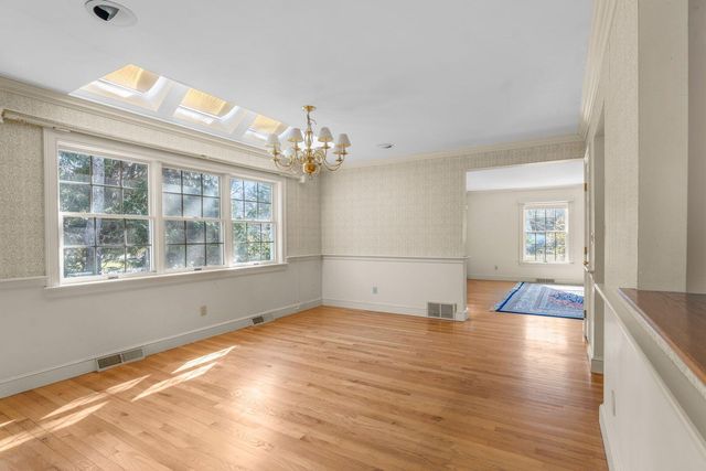 92 Wianno Circle, Osterville, MA 02655