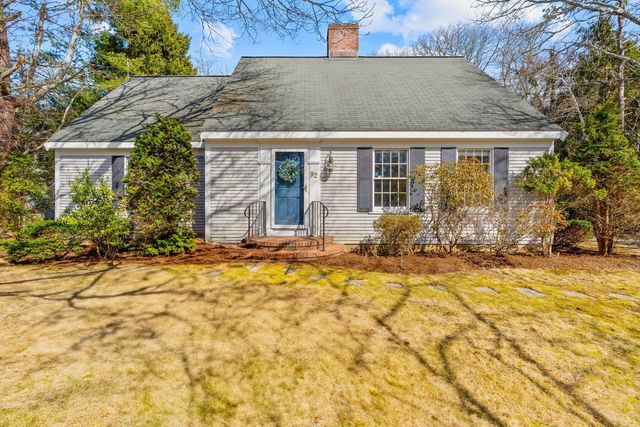 92 Wianno Circle, Osterville, MA 02655