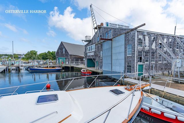 92 Wianno Circle, Osterville, MA 02655