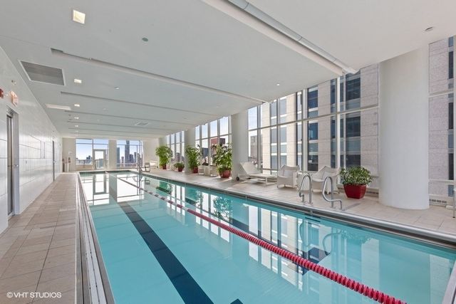 340 E RANDOLPH Street 905, Chicago, IL 60601