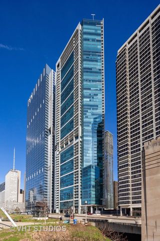 340 E RANDOLPH Street 905, Chicago, IL 60601