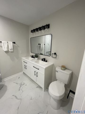 11975 Quay St, Chester, VA 23831