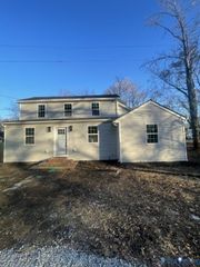 11975 Quay St, Chester, VA 23831