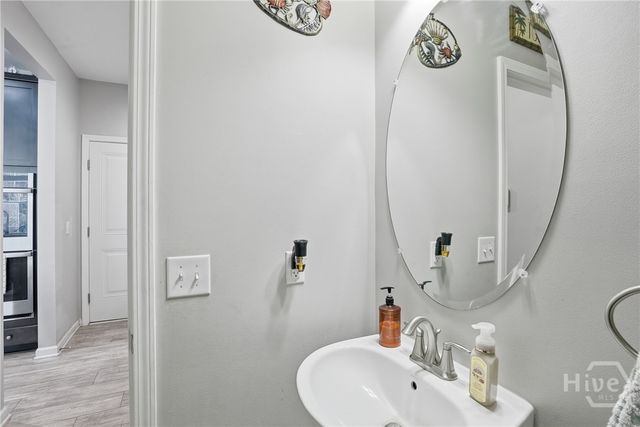 18 Minning Loop, Richmond Hill, GA 31324