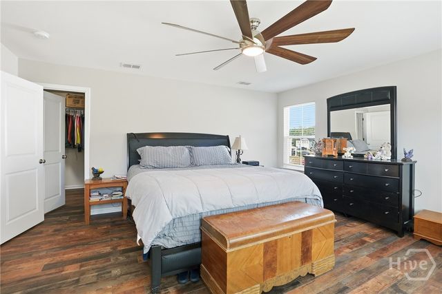 18 Minning Loop, Richmond Hill, GA 31324