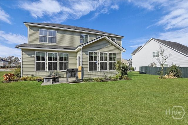 18 Minning Loop, Richmond Hill, GA 31324