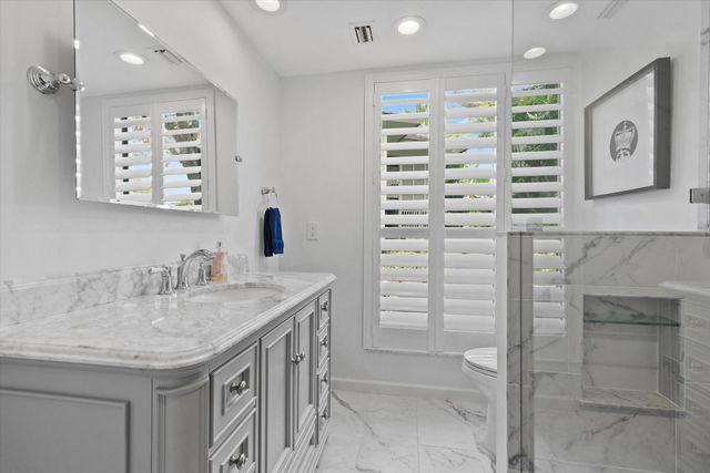 11842 Pebblewood Drive 102, Wellington, FL 33414