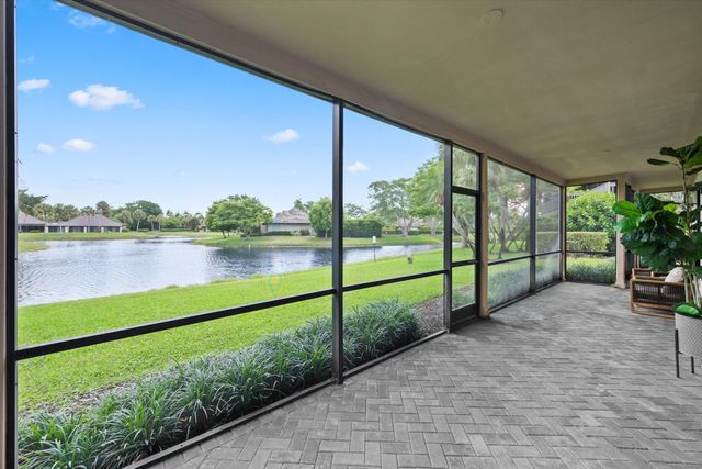 11842 Pebblewood Drive 102, Wellington, FL 33414