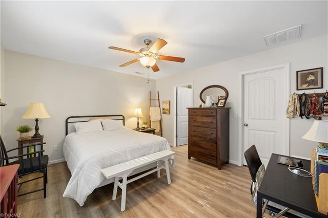 4425 Hanley Park Drive, Walkertown, NC 27051