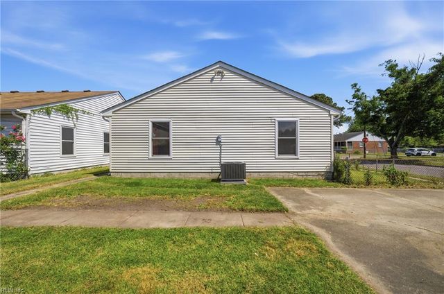 1415 Hibie ST, Norfolk, VA 23523