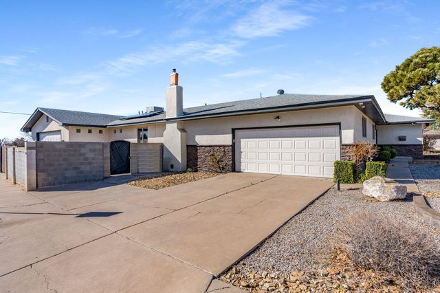 7121 Lisa Court NE, Albuquerque, NM 87110