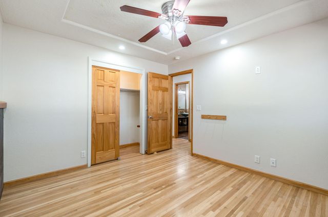 7121 Lisa Court NE, Albuquerque, NM 87110