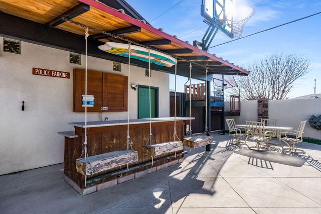 7121 Lisa Court NE, Albuquerque, NM 87110