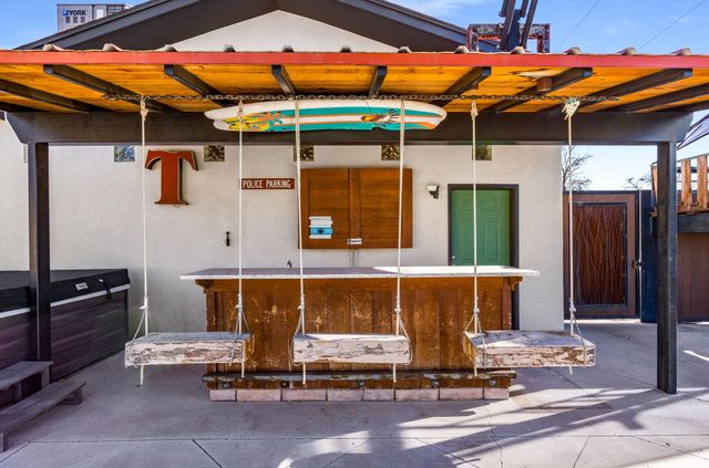 7121 Lisa Court NE, Albuquerque, NM 87110