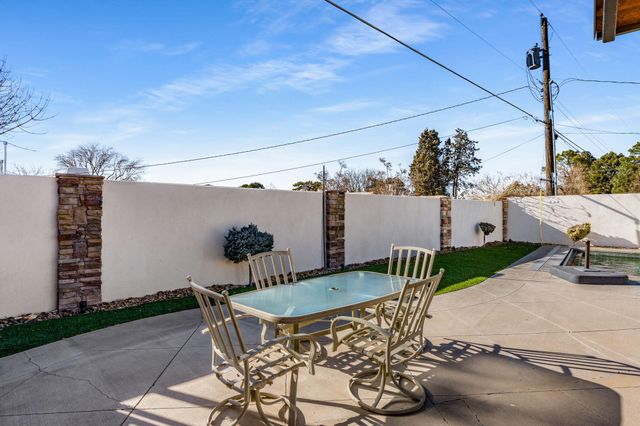 7121 Lisa Court NE, Albuquerque, NM 87110
