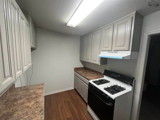1111 N BEVERLY DRIVE, Wichita Falls, TX 76306