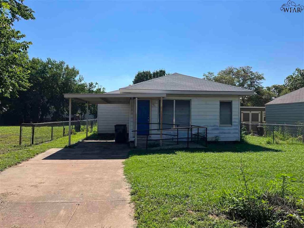1111 N BEVERLY DRIVE, Wichita Falls, TX 76306