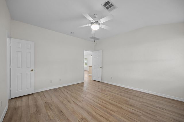 2418 Socorro BND, Leander, TX 78641